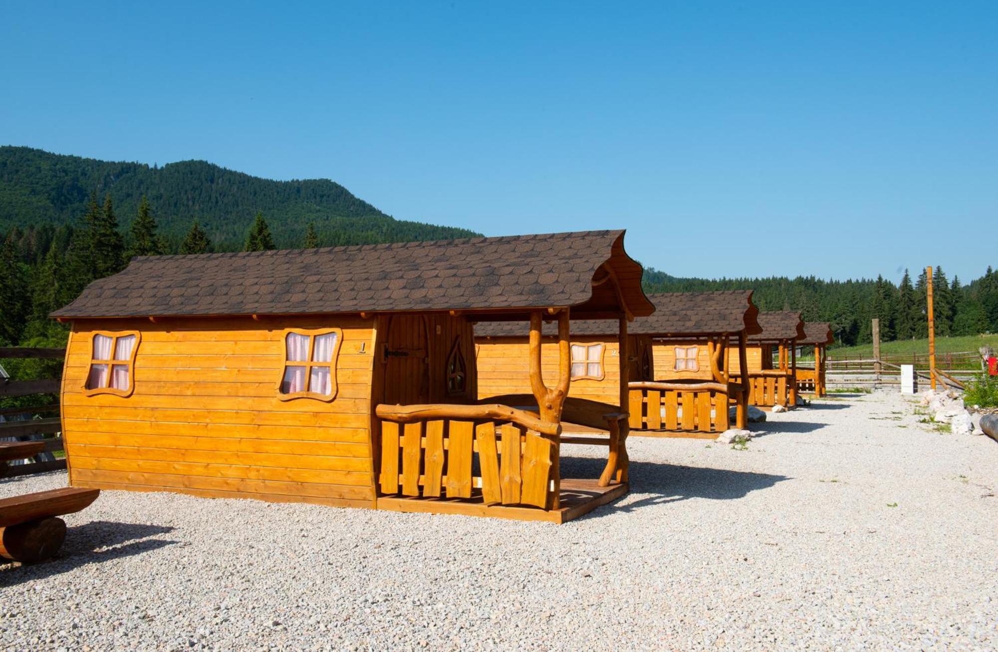 Stratená Ranc Pod Ostrou Skalou 게스트하우스 외부 사진